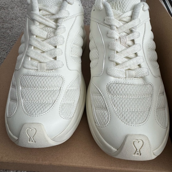 AMI Paris White Athletic Shoes Breathable Mesh Design - Picture 7 of 9